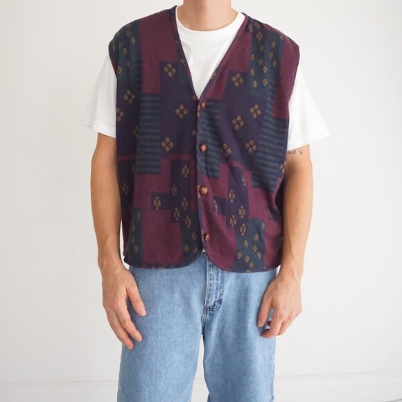 417 by Van Heusen Knit Vest Burgundy Geometric Pattern 90s Eclectic Grandpa XL - Picture 1 of 9